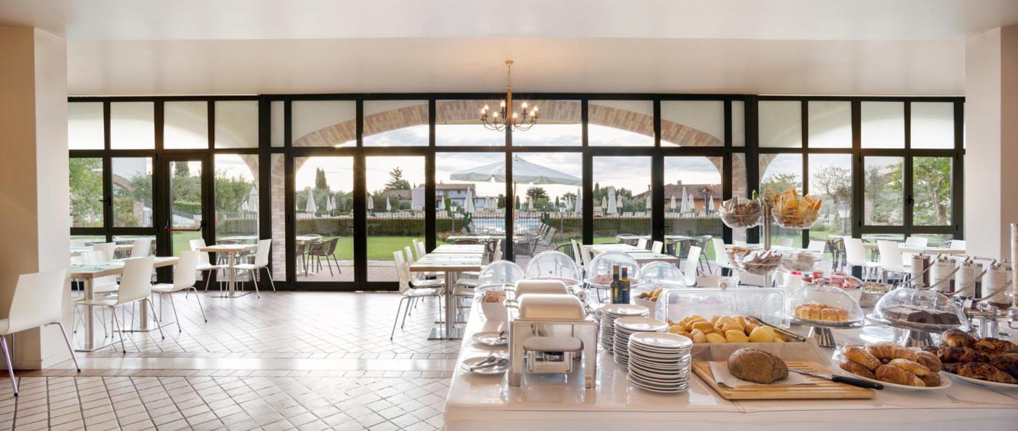 Le Terrazze Sul Lago Hotel & Residence Padenghe sul Garda Ngoại thất bức ảnh